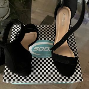 Soda Women's Elegant Black Heels